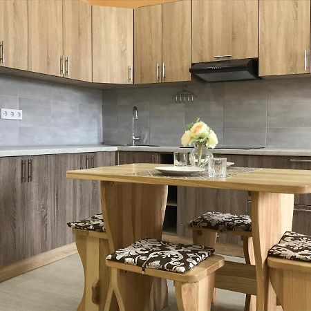 Абсолютно Новая Квартира-Студия В Жк Барский Zarvantsy Exteriér fotografie